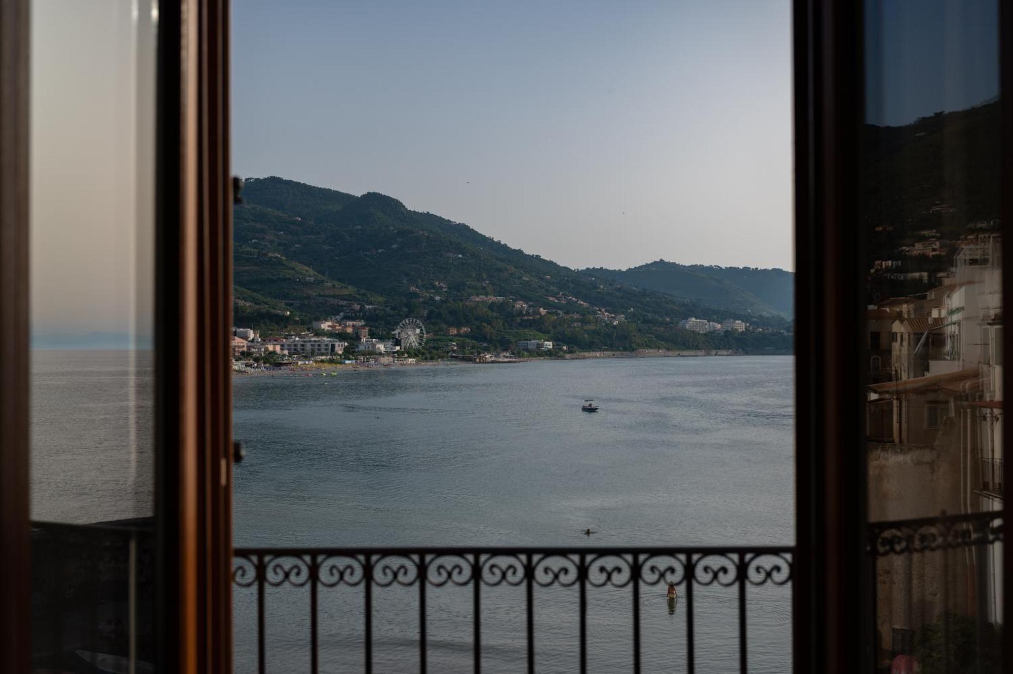 Casa Vacanze Tramonto Alla Marina Cefalù Kültér fotó